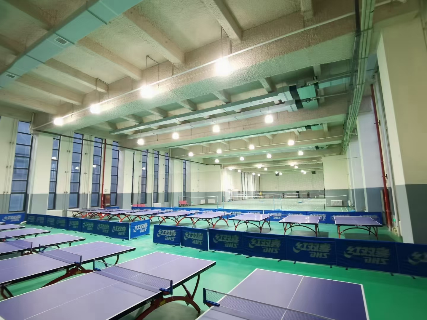 郑州市实验高级中学--乒乓球场地